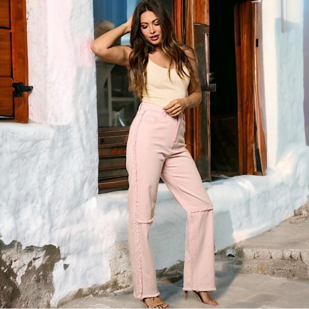NWT Elegant High Rise Pink Jeans for Women